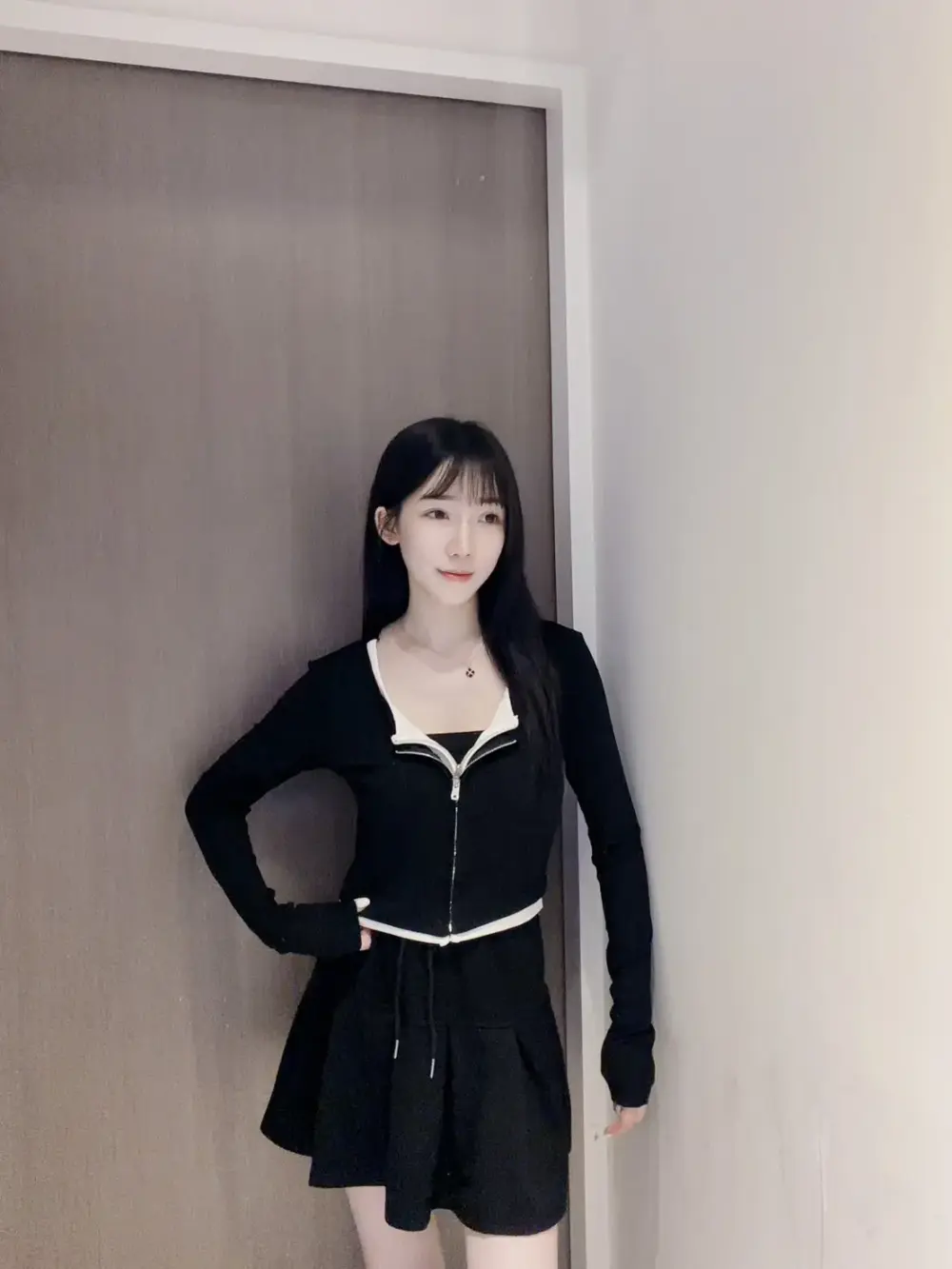 雙層拉鏈假兩件拼色上衣