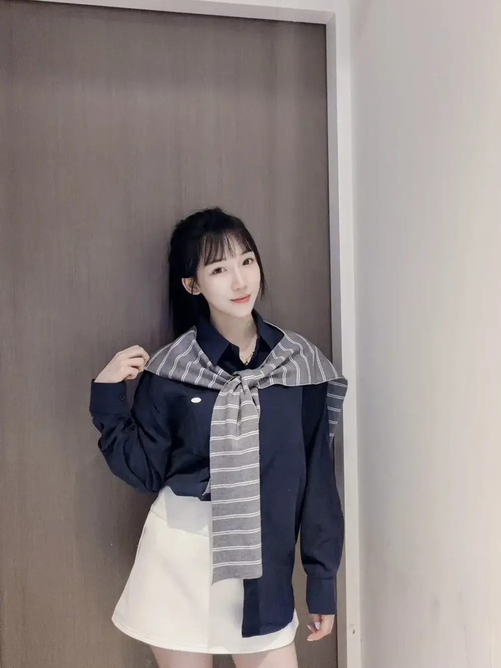 韓系銅氨絨配披肩襯衫