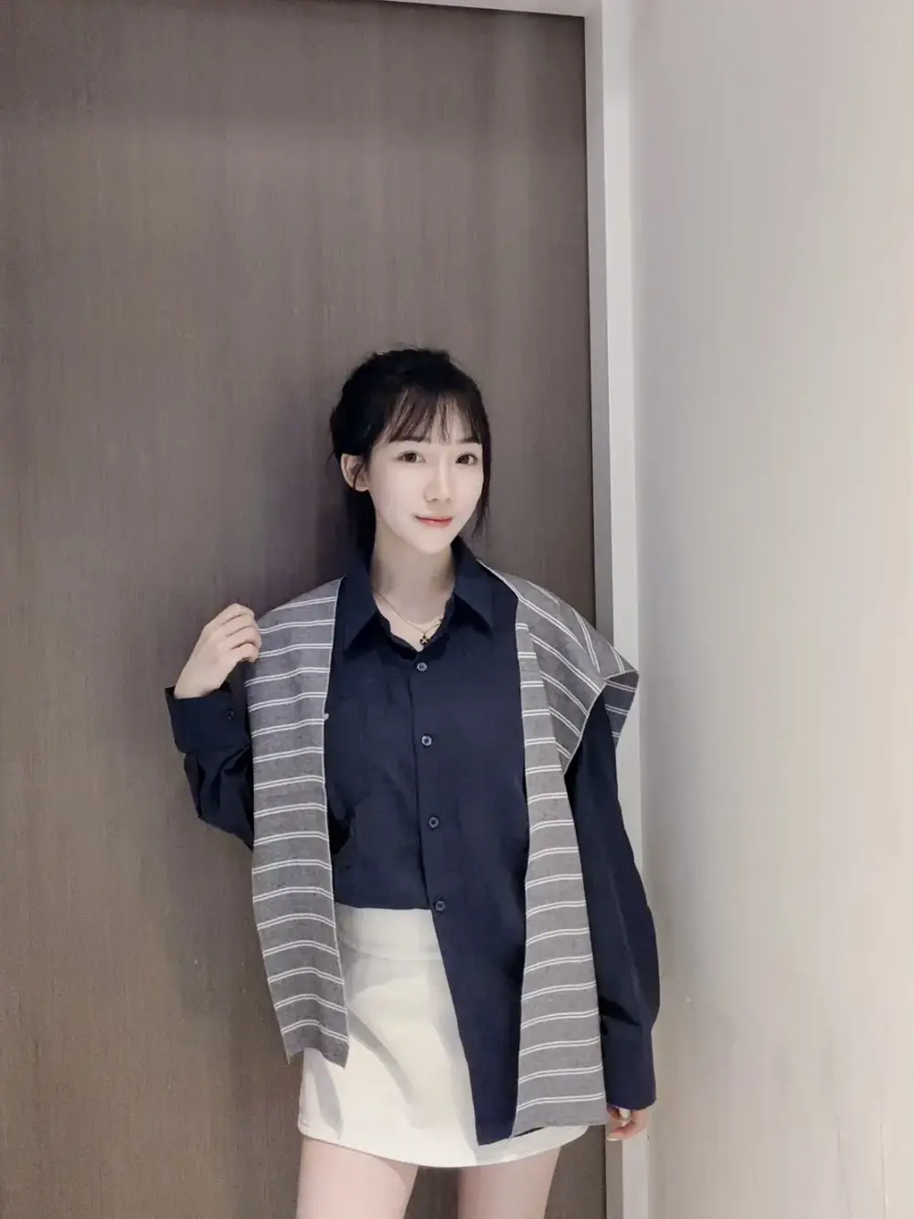 韓系銅氨絨配披肩襯衫
