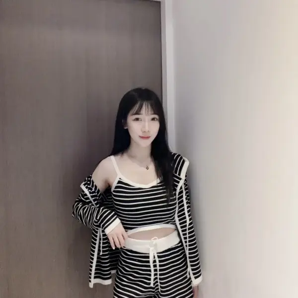 超親膚條紋三件套